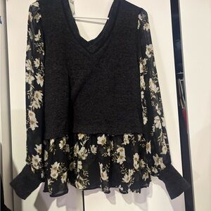 Maurice’s Floral Black Top